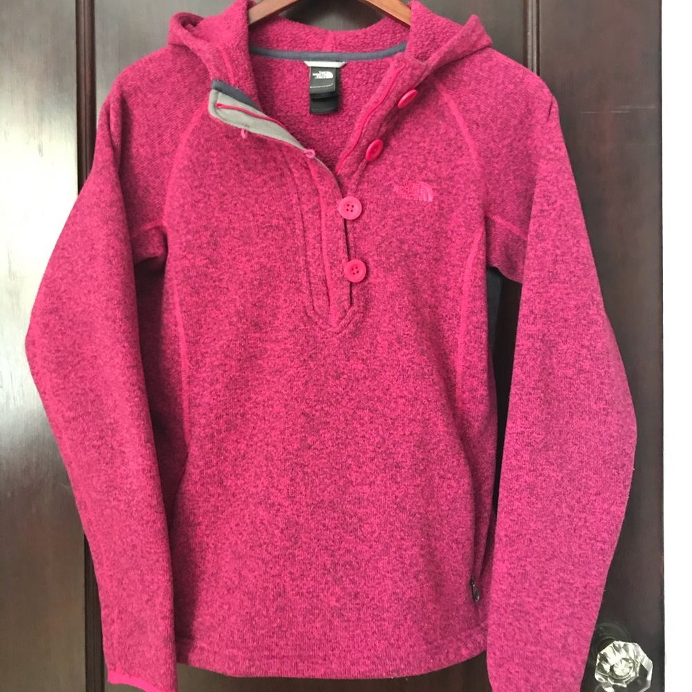 North Face Quarter Zip Sweatshirt, GUC